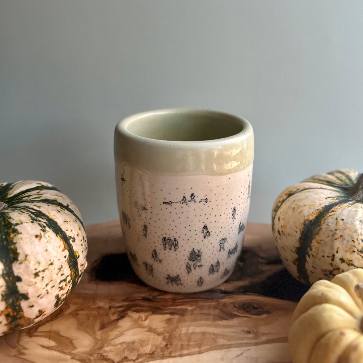 holiday scene tumbler • no. nine