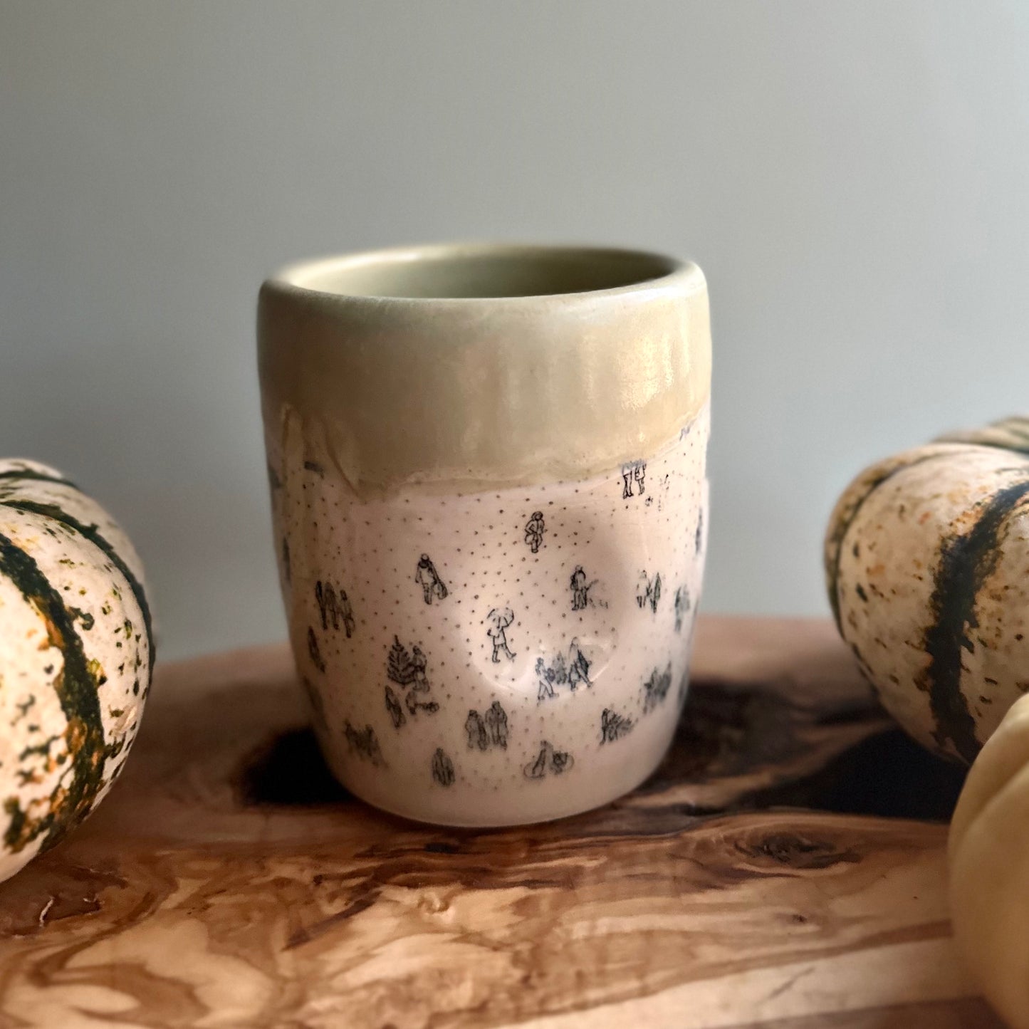 holiday scene tumbler • no. nine