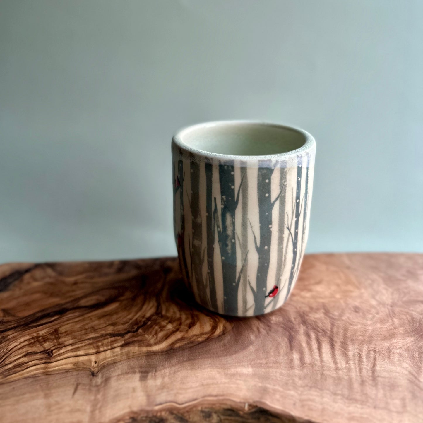 holiday edition tumbler • white cardinals