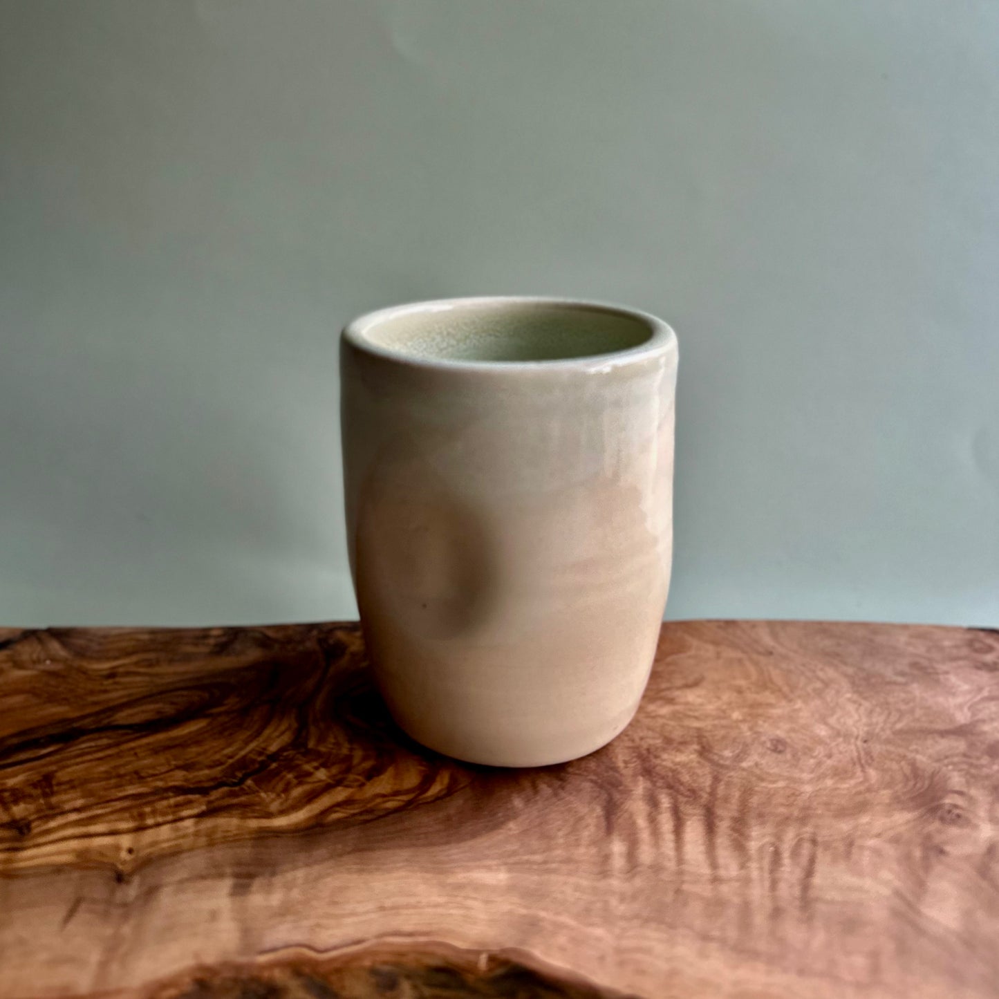 holiday edition tumbler • white cardinals