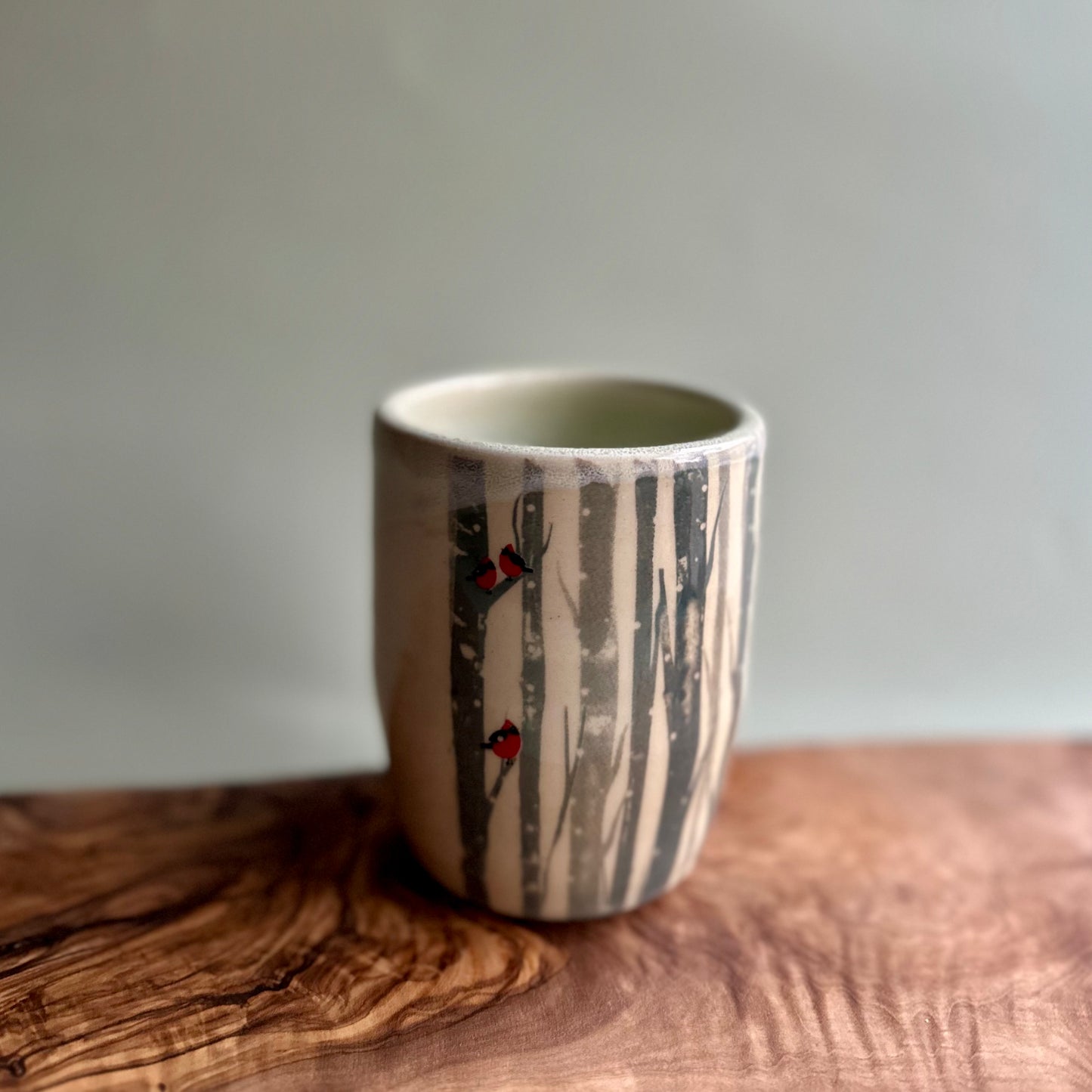 holiday edition tumbler • white cardinals