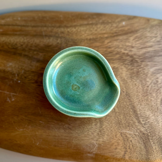 wheel-thrown spoon rest • green no. one